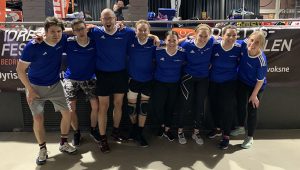 Ansatte ved Geomatikk IKT spiller volleyballkamp i regi av vårt bedriftsidrettslag